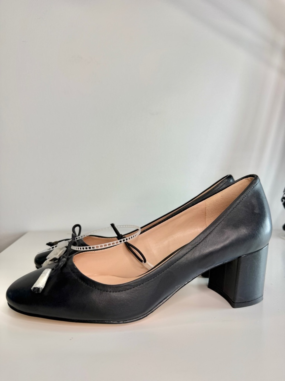 Kate Spade Bette Leather Block Heel Pump Black Women 8B / EU 38.5 New